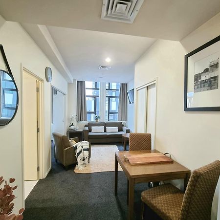 אוקלנד Urban Deco Apartment On Queen Street חדר תמונה