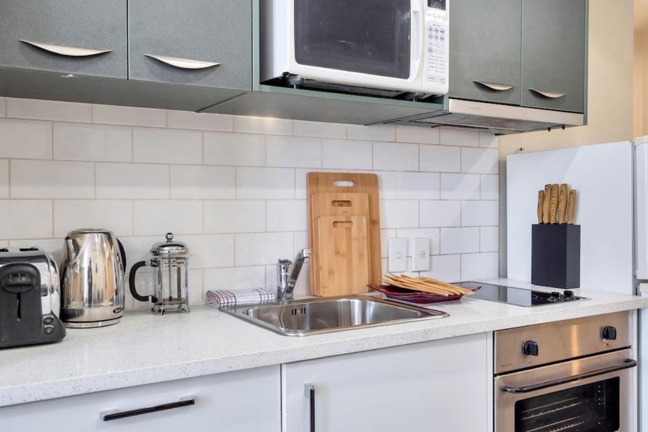 אוקלנד Urban Deco Apartment On Queen Street מראה חיצוני תמונה