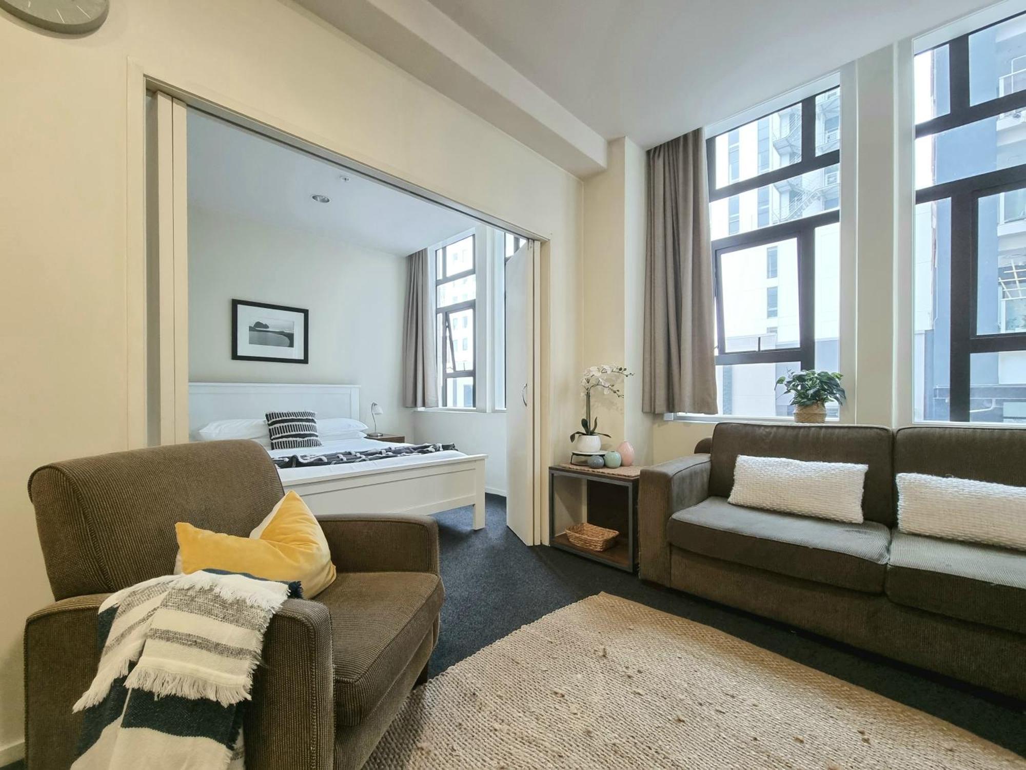 אוקלנד Urban Deco Apartment On Queen Street חדר תמונה