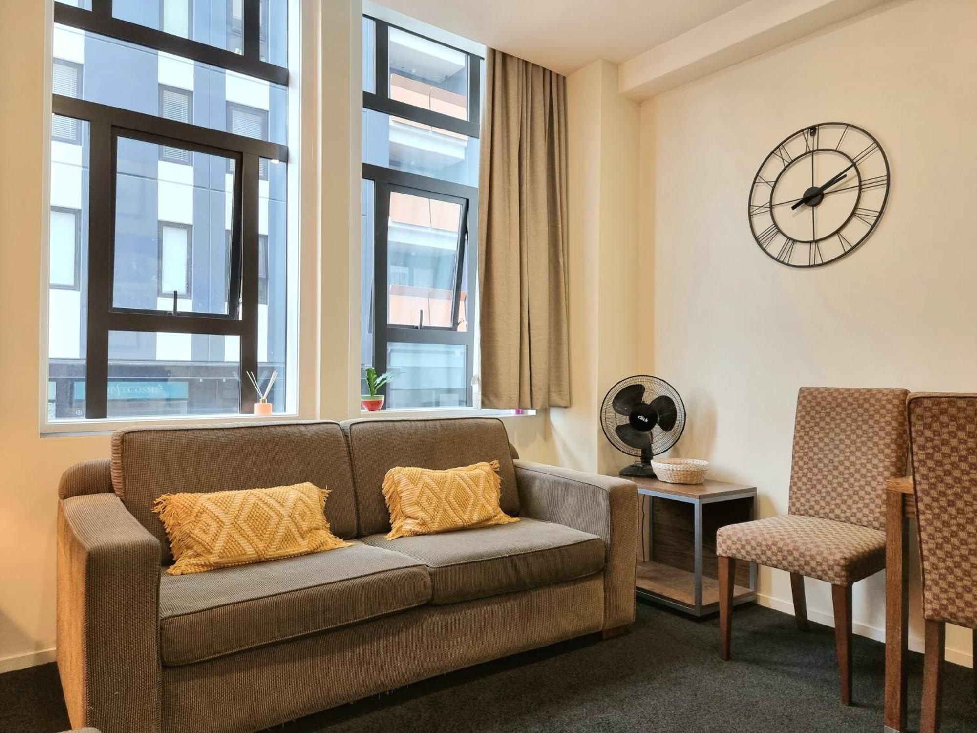 אוקלנד Urban Deco Apartment On Queen Street חדר תמונה