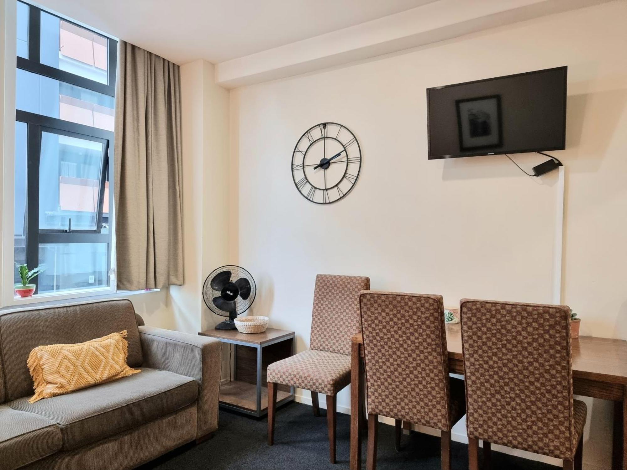 אוקלנד Urban Deco Apartment On Queen Street חדר תמונה